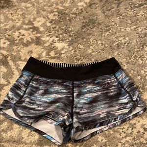 Fun colored shorts IVIVVIA